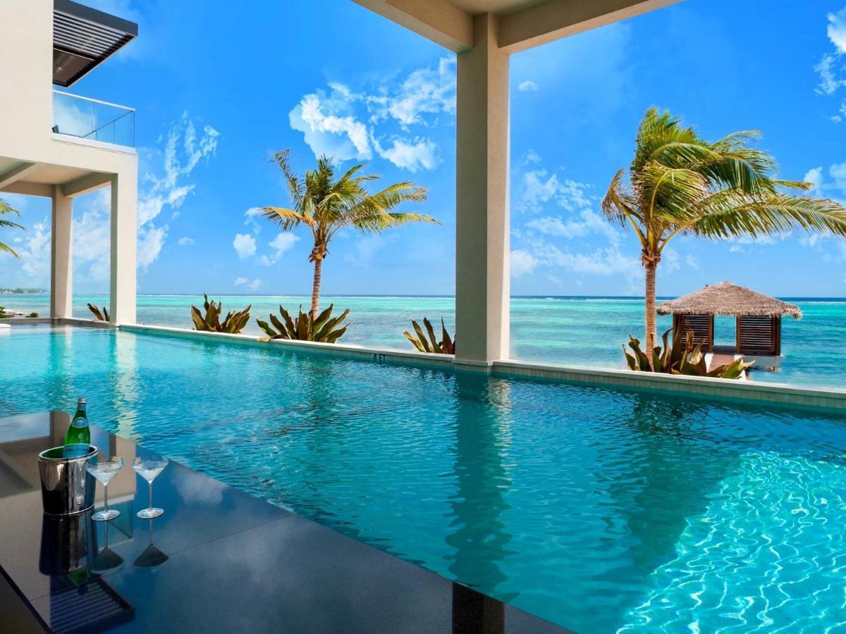 Black Urchin Boutique Resort Bodden Town Exterior foto